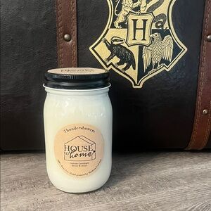 Thundershowers Scented 100% Soy Candle